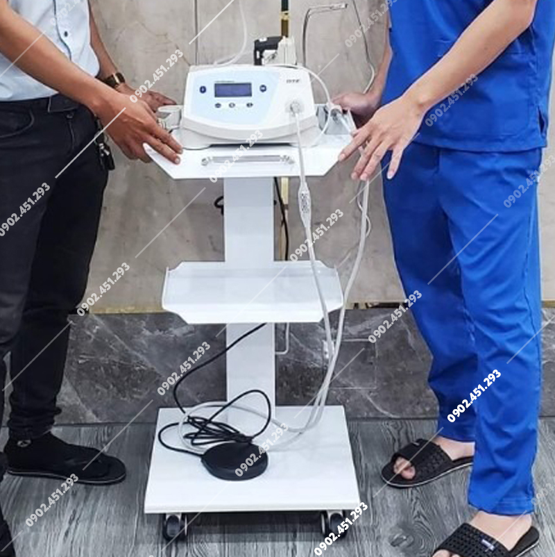 Xe đẩy nha khoa 3 tầng có ổ cắm điện  Tp01