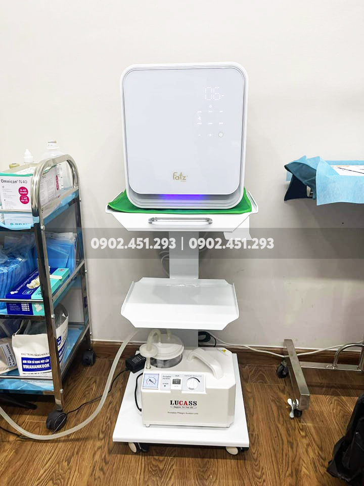Xe đẩy nha khoa 3 tầng không có ổ cắm điện