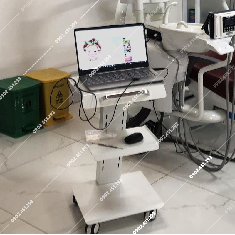 Xe đẩy nha khoa 3 tầng tháo rời có ổ cắm điện TP03
