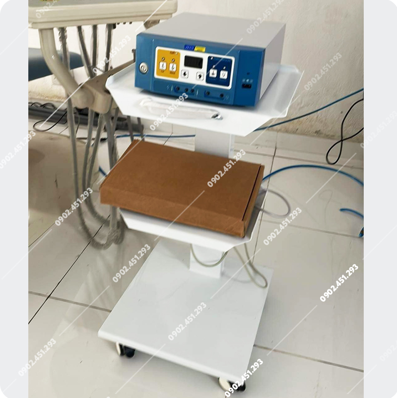 Xe đẩy thiết bị dùng cho phòng khám thú y