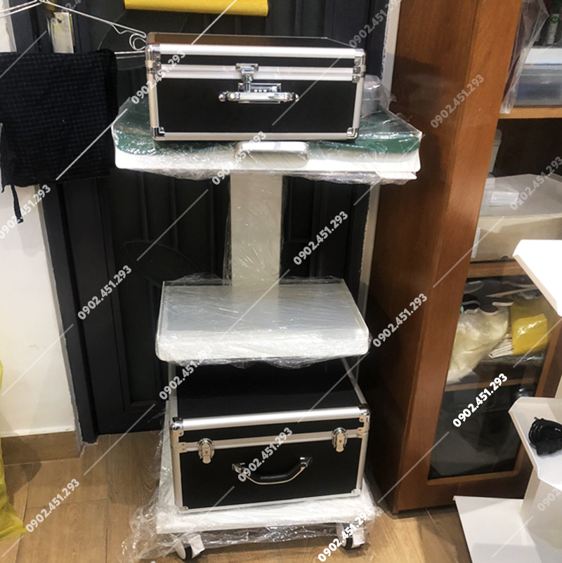 Xe đẩy nha khoa 3 tầng có ổ cắm điện TP07