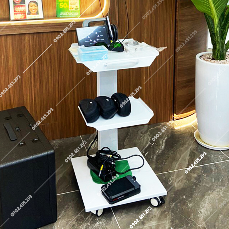 Xe đẩy nha khoa 3 tầng có ổ cắm điện  Tp01